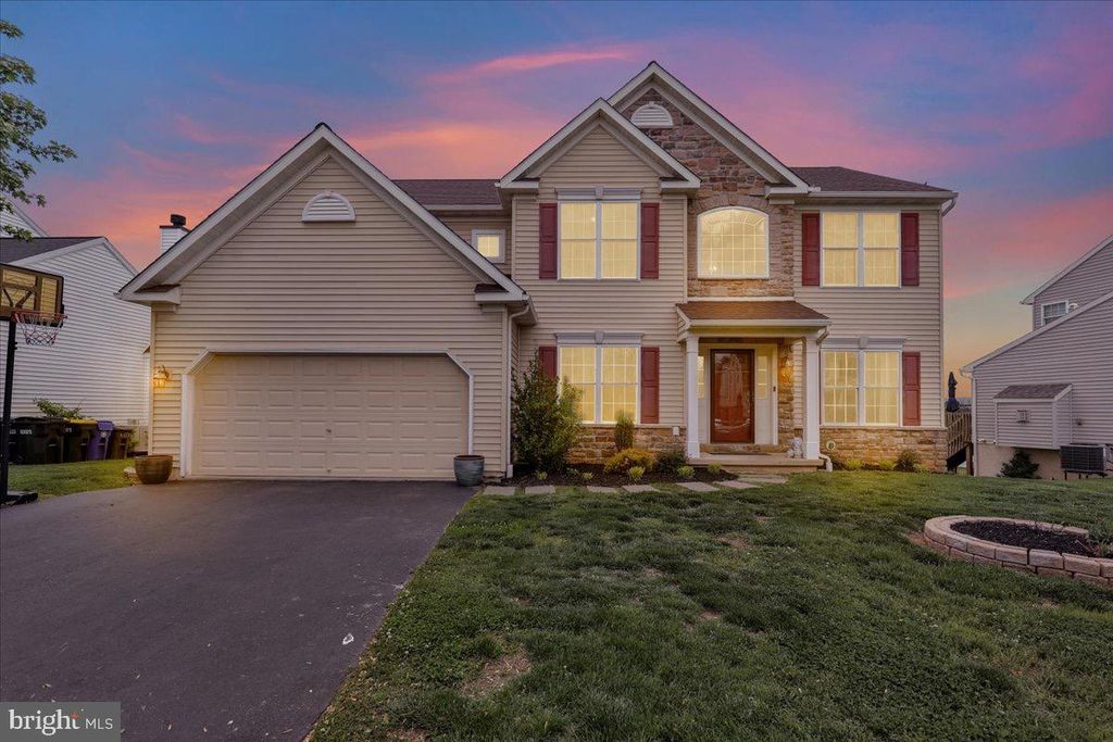 Photo of 45 Tyler Drive, EPHRATA, PA 17522 (MLS # PALA2088002)