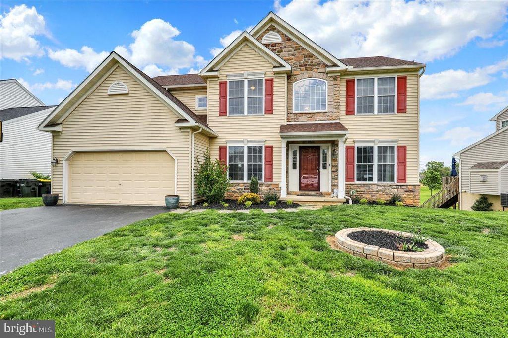 Photo of 45 Tyler Drive, EPHRATA, PA 17522 (MLS # PALA2088002)