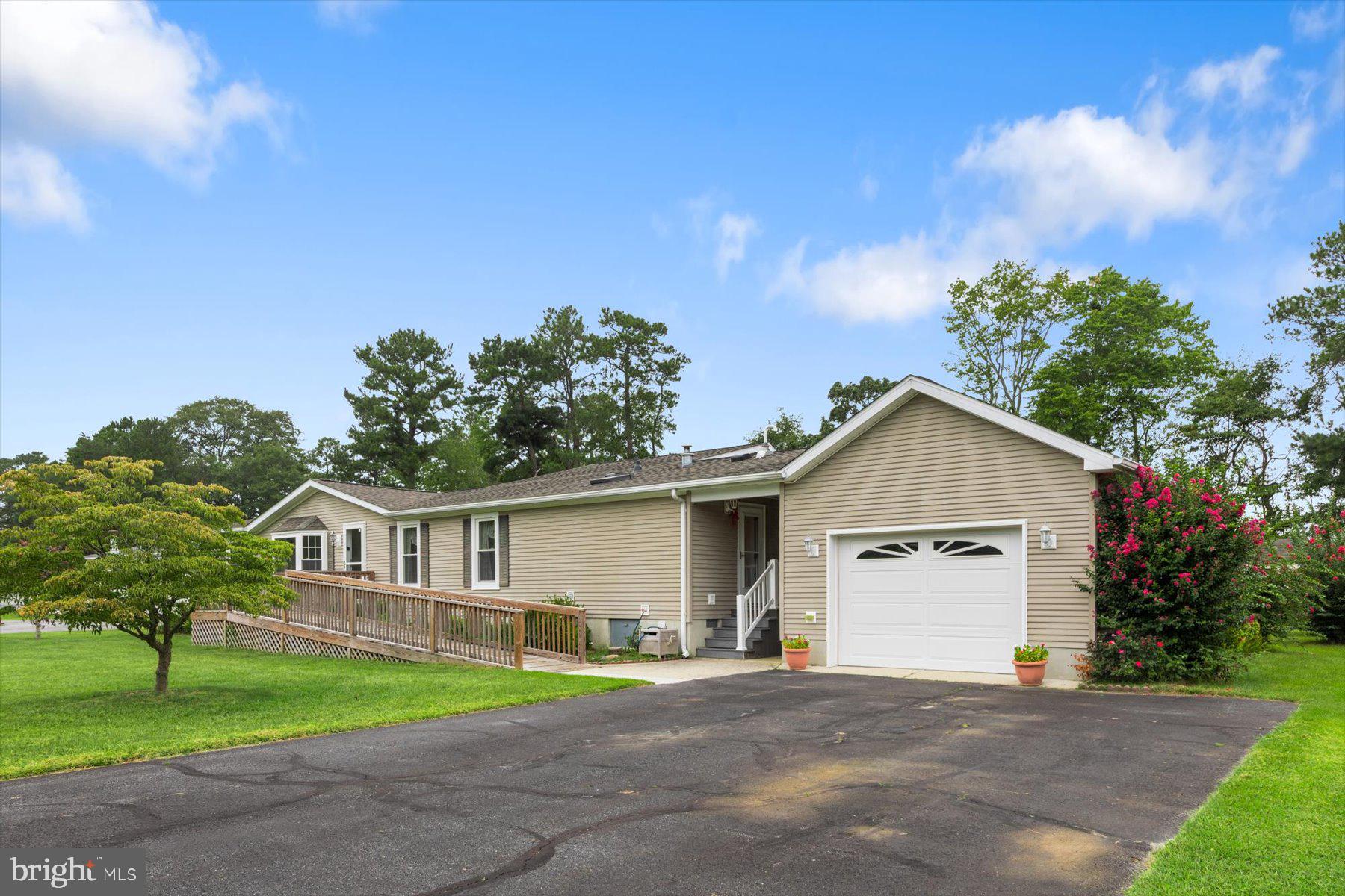 27955 FIELDWOOD DRIVE