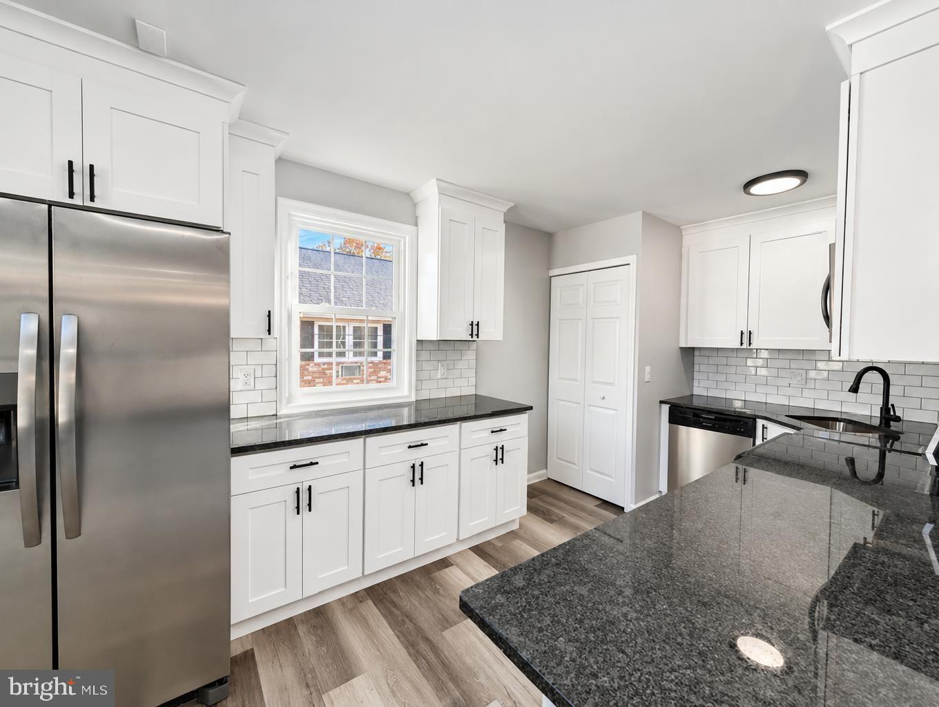 403 S MAIN STREET B200