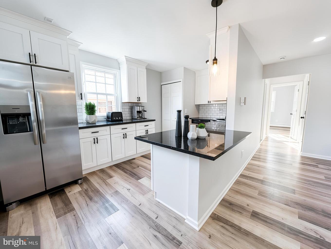 403 S MAIN STREET B200