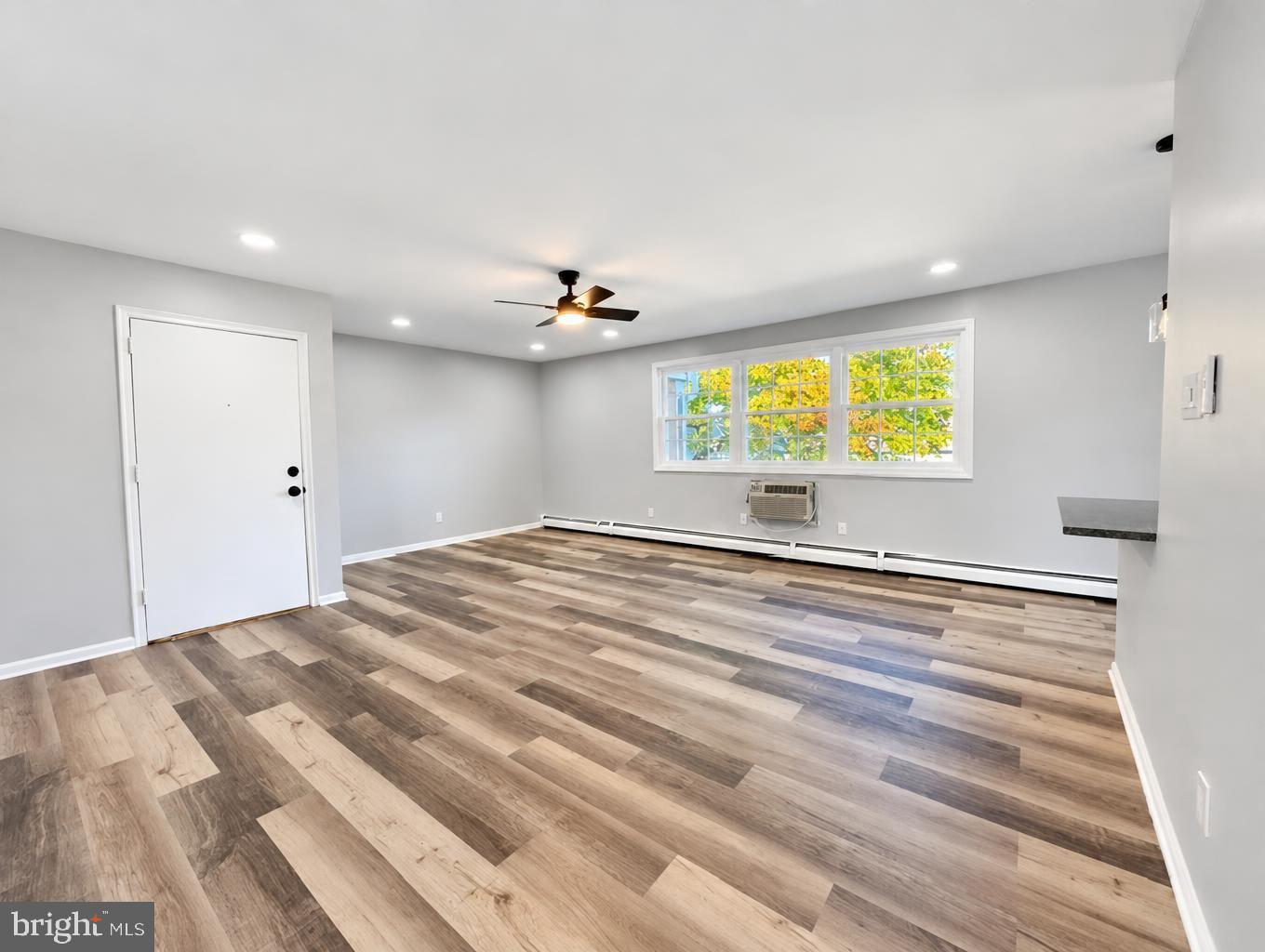 403 S MAIN STREET B200