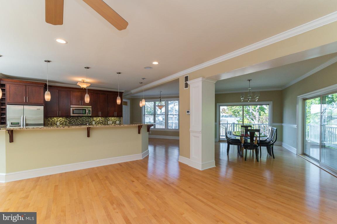 LONG BEACH ESTATES - Residential