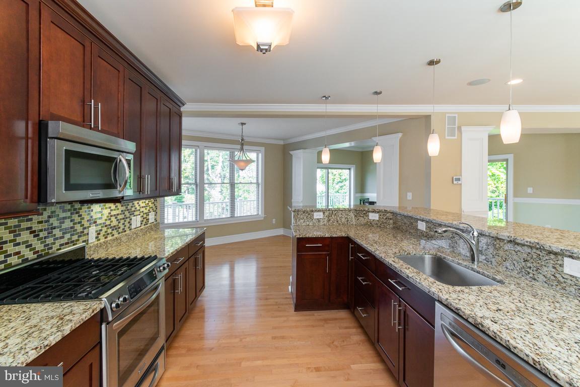 LONG BEACH ESTATES - Residential