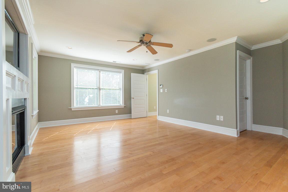 LONG BEACH ESTATES - Residential