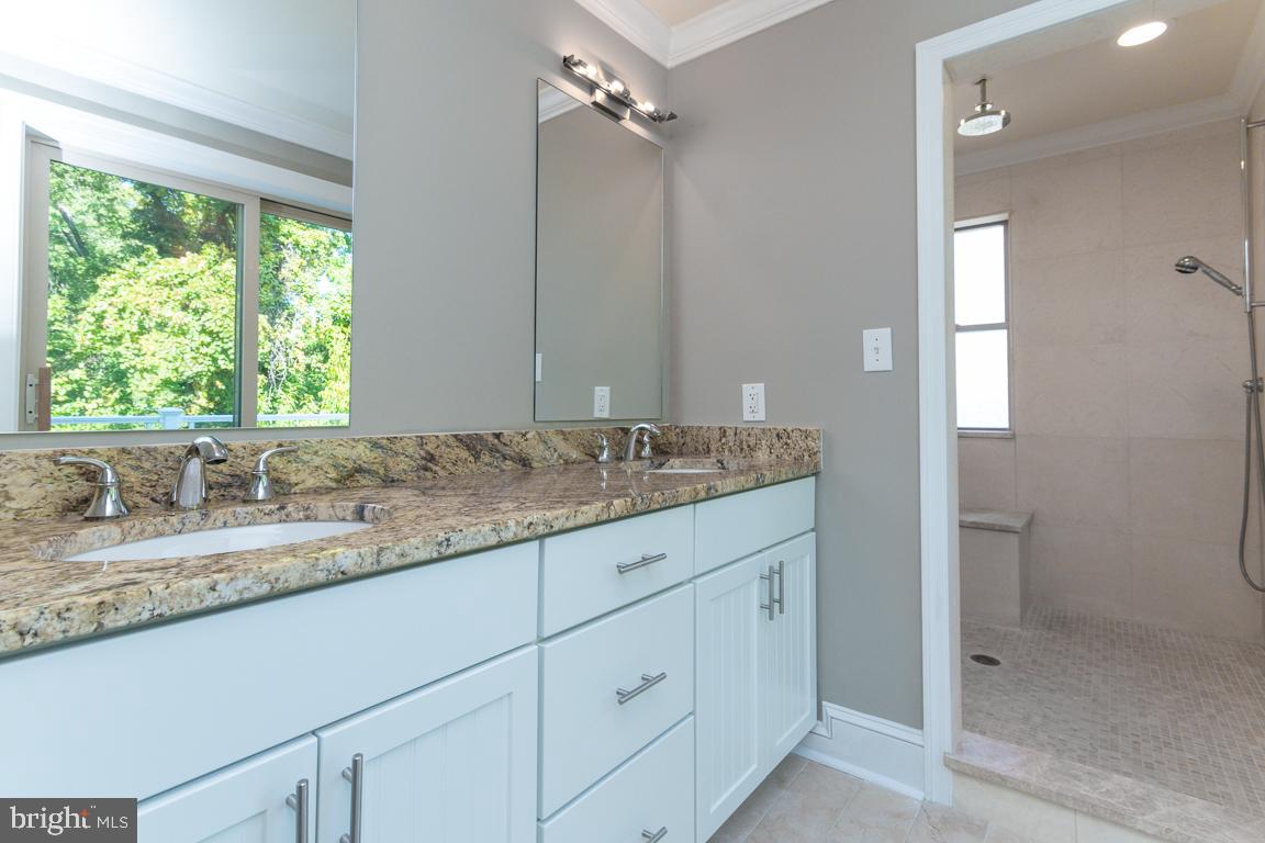 LONG BEACH ESTATES - Residential