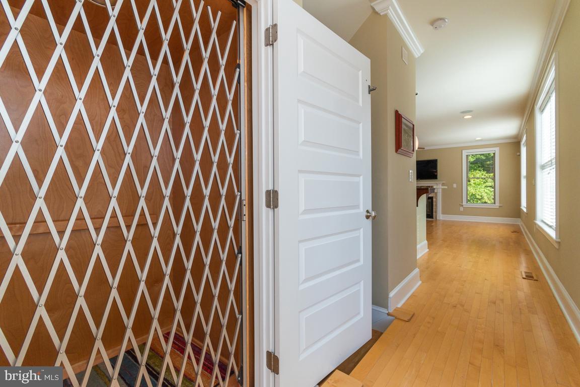 LONG BEACH ESTATES - Residential