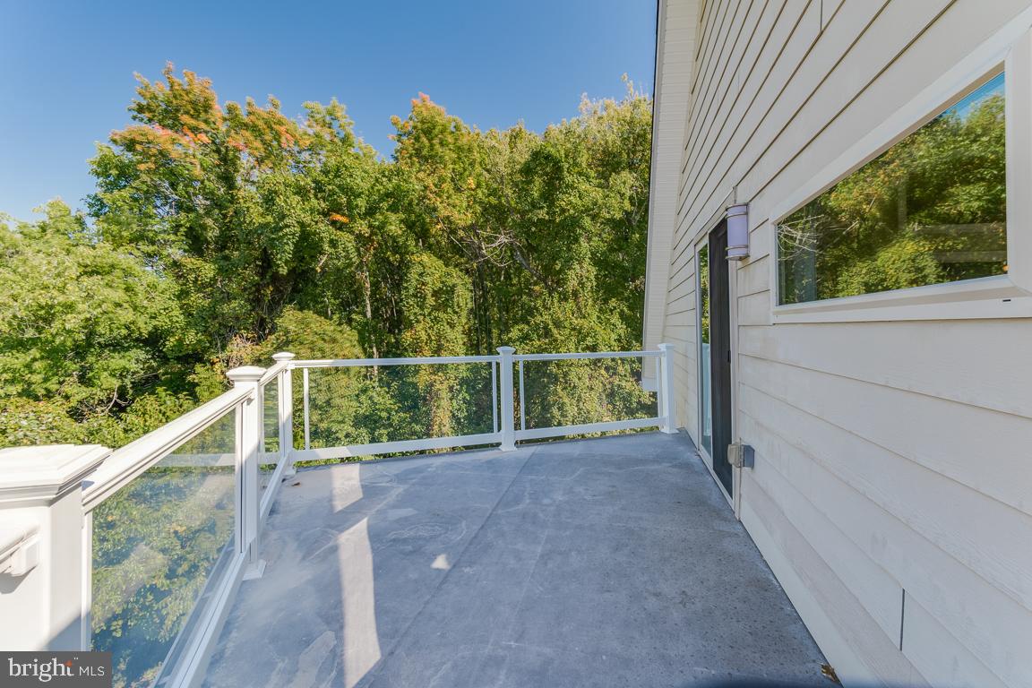 LONG BEACH ESTATES - Residential