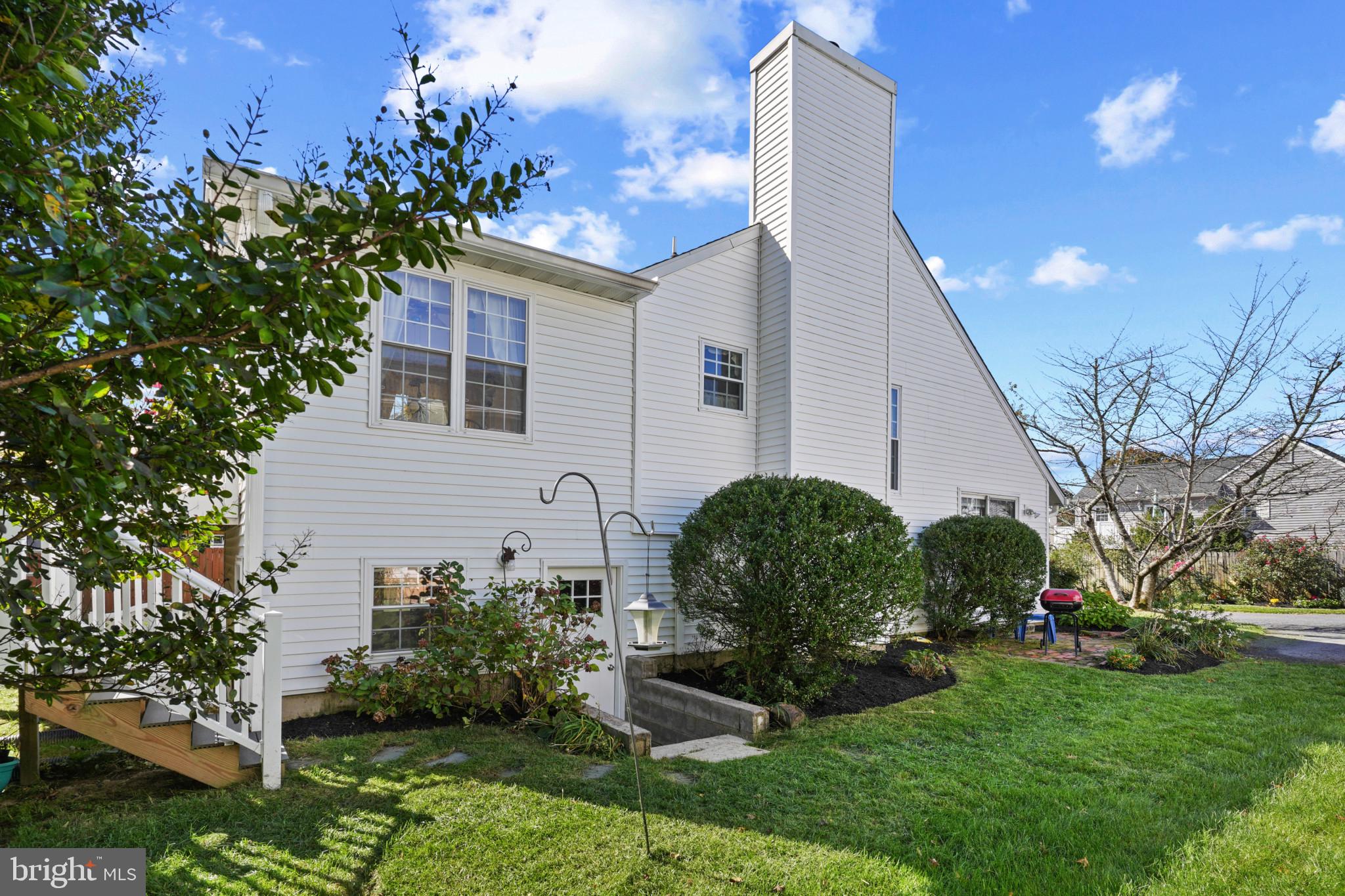 BAY COUNTRY - Residential