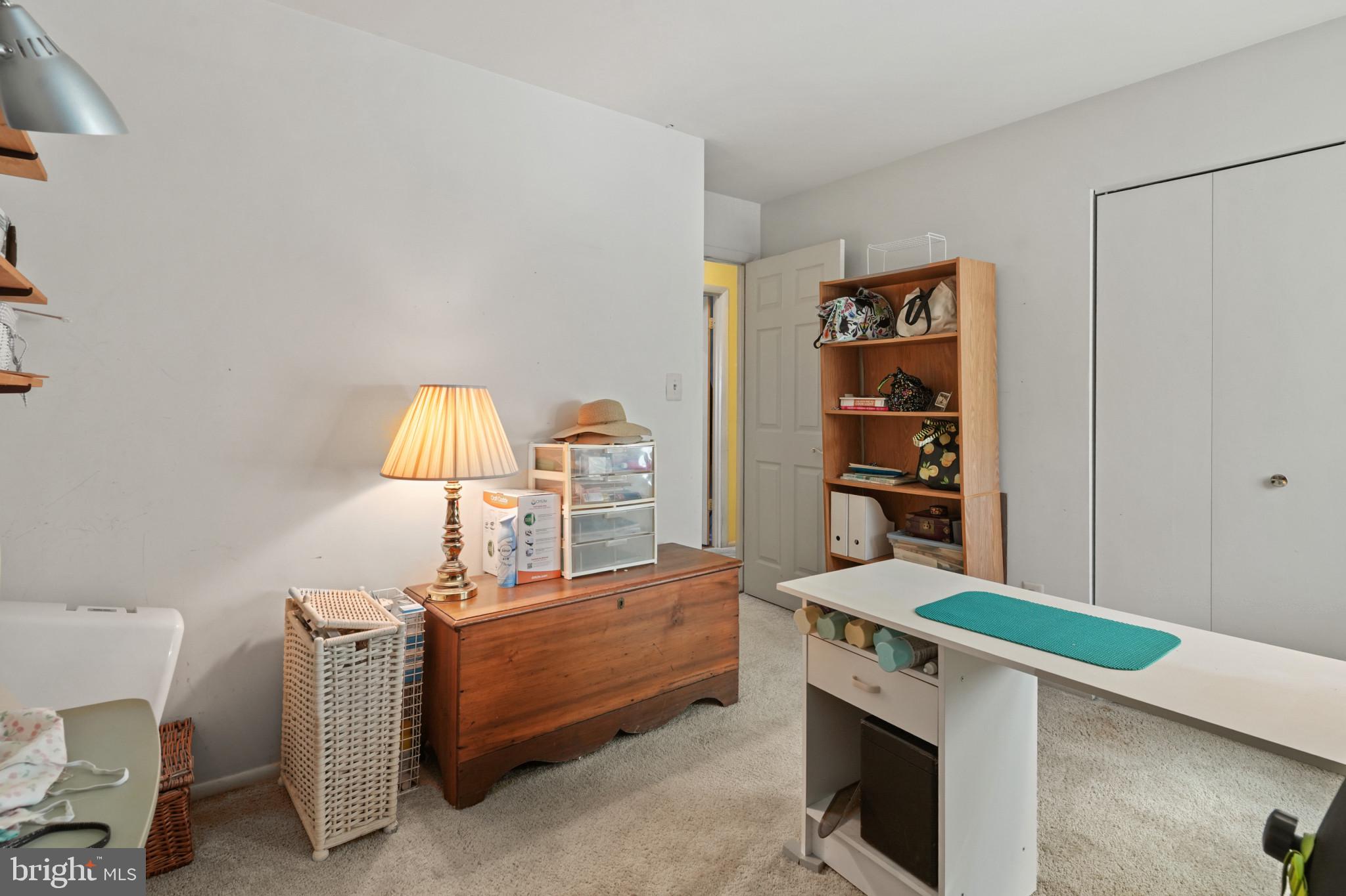 BAY COUNTRY - Residential