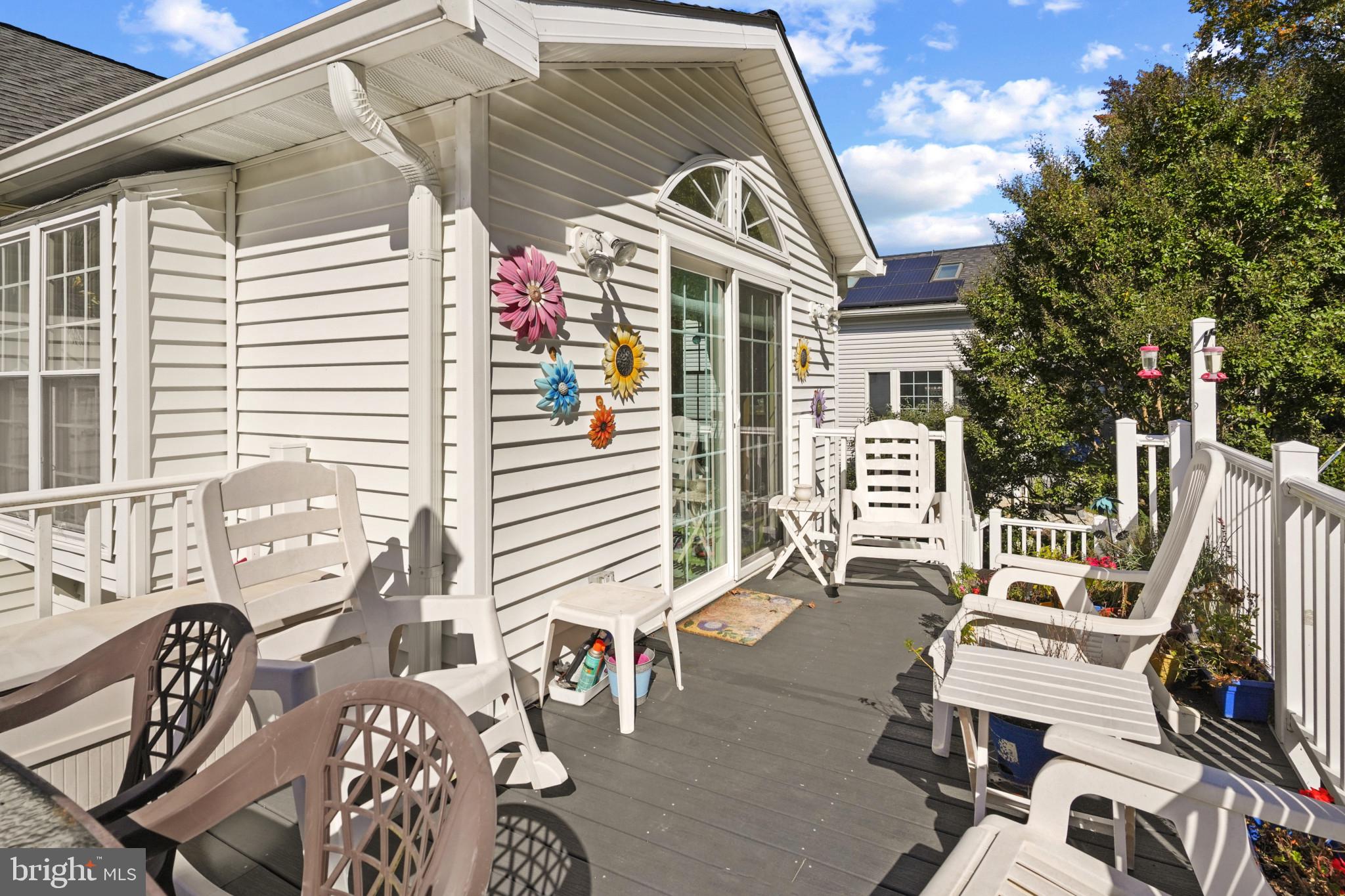 BAY COUNTRY - Residential