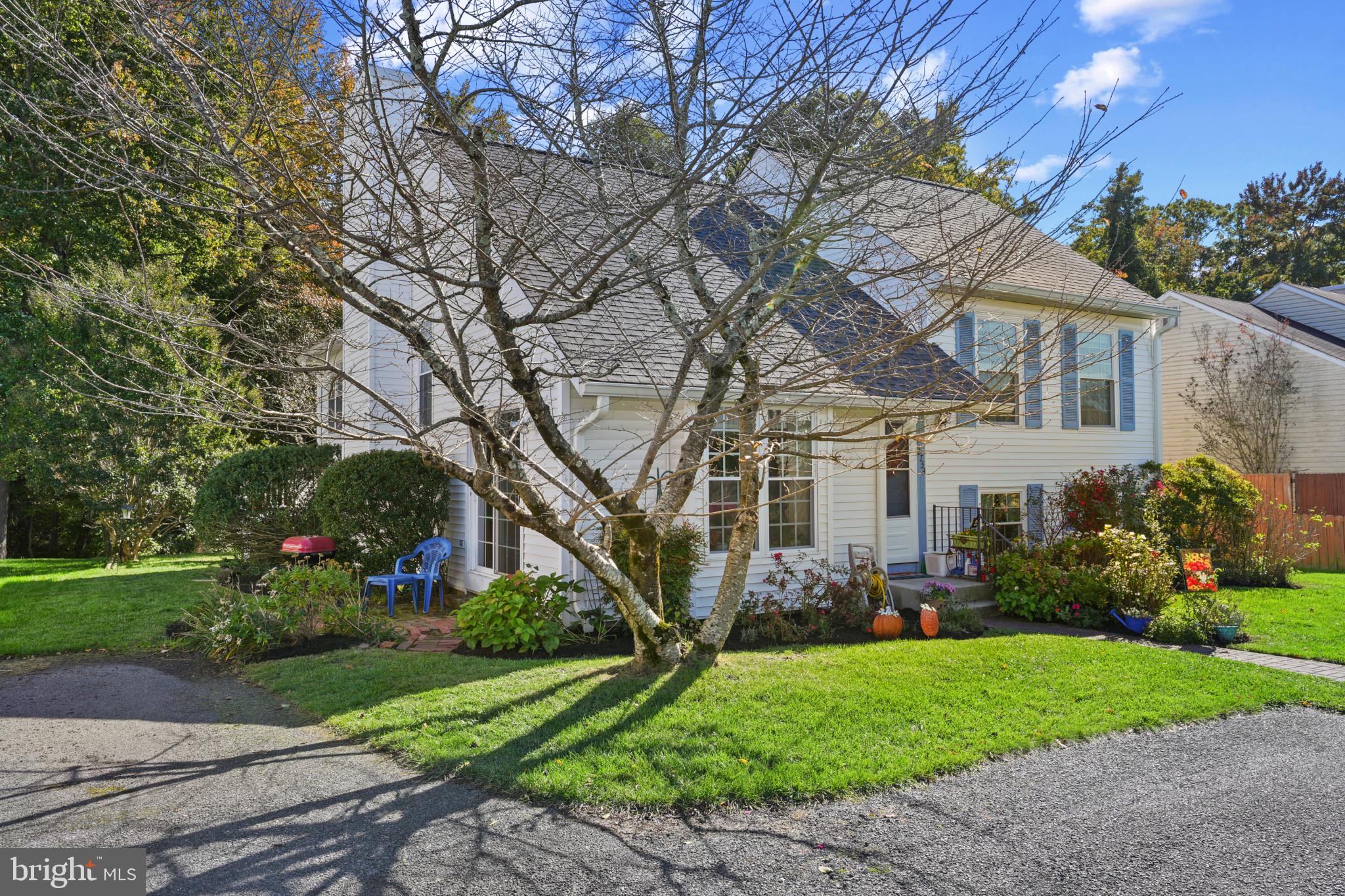 BAY COUNTRY - Residential