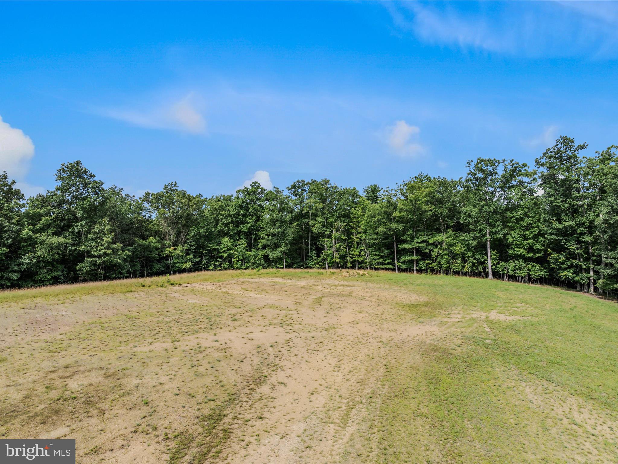 FAIRVIEW OAKS - Land