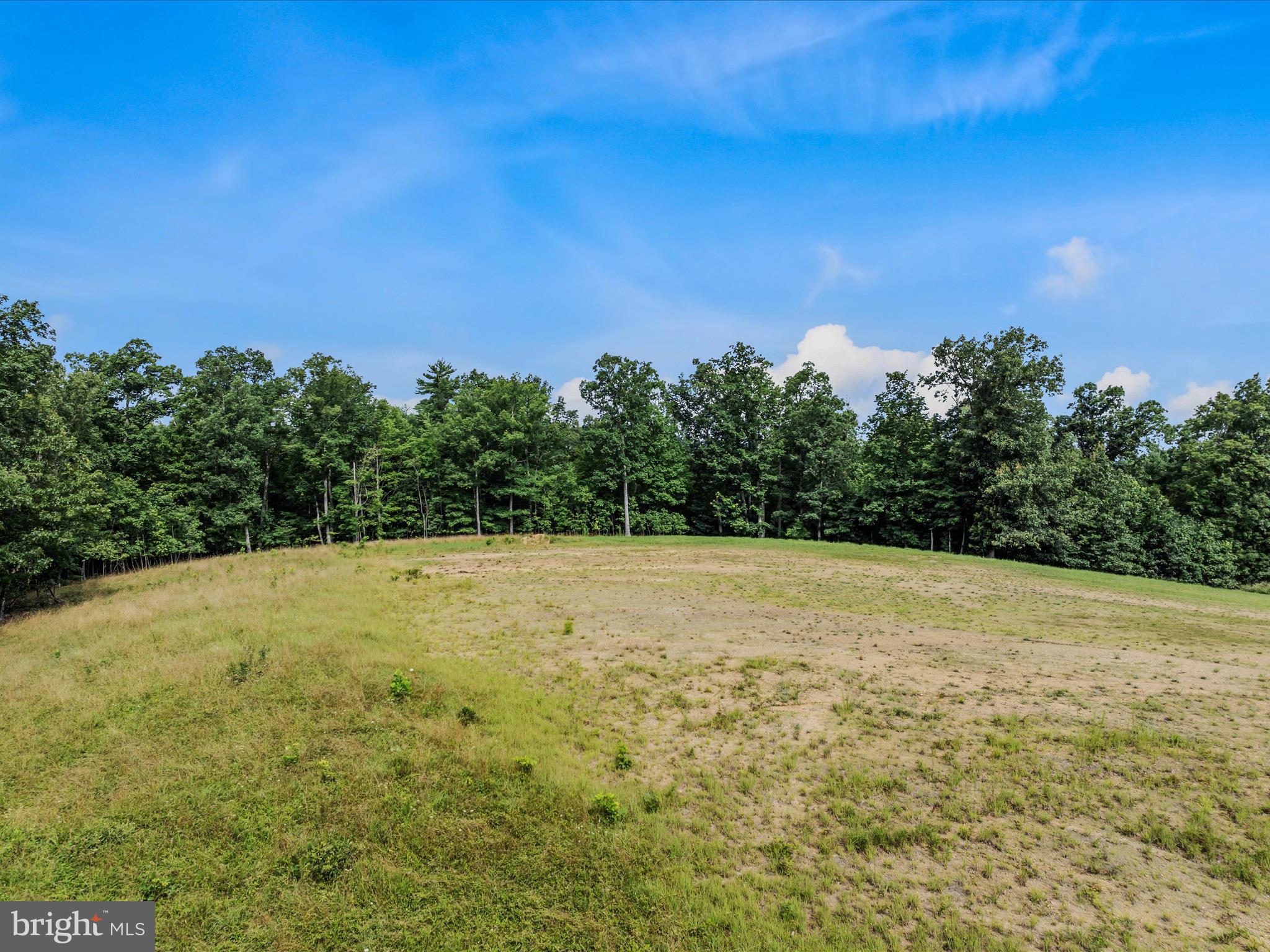 FAIRVIEW OAKS - Land