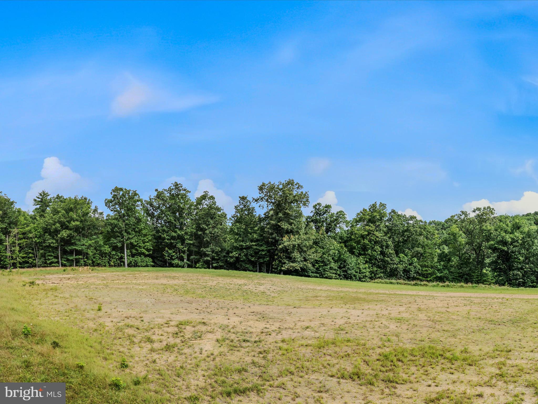 FAIRVIEW OAKS - Land