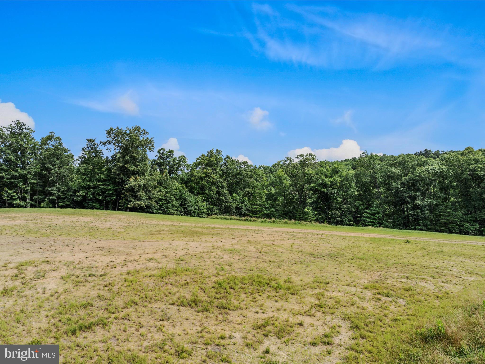 FAIRVIEW OAKS - Land