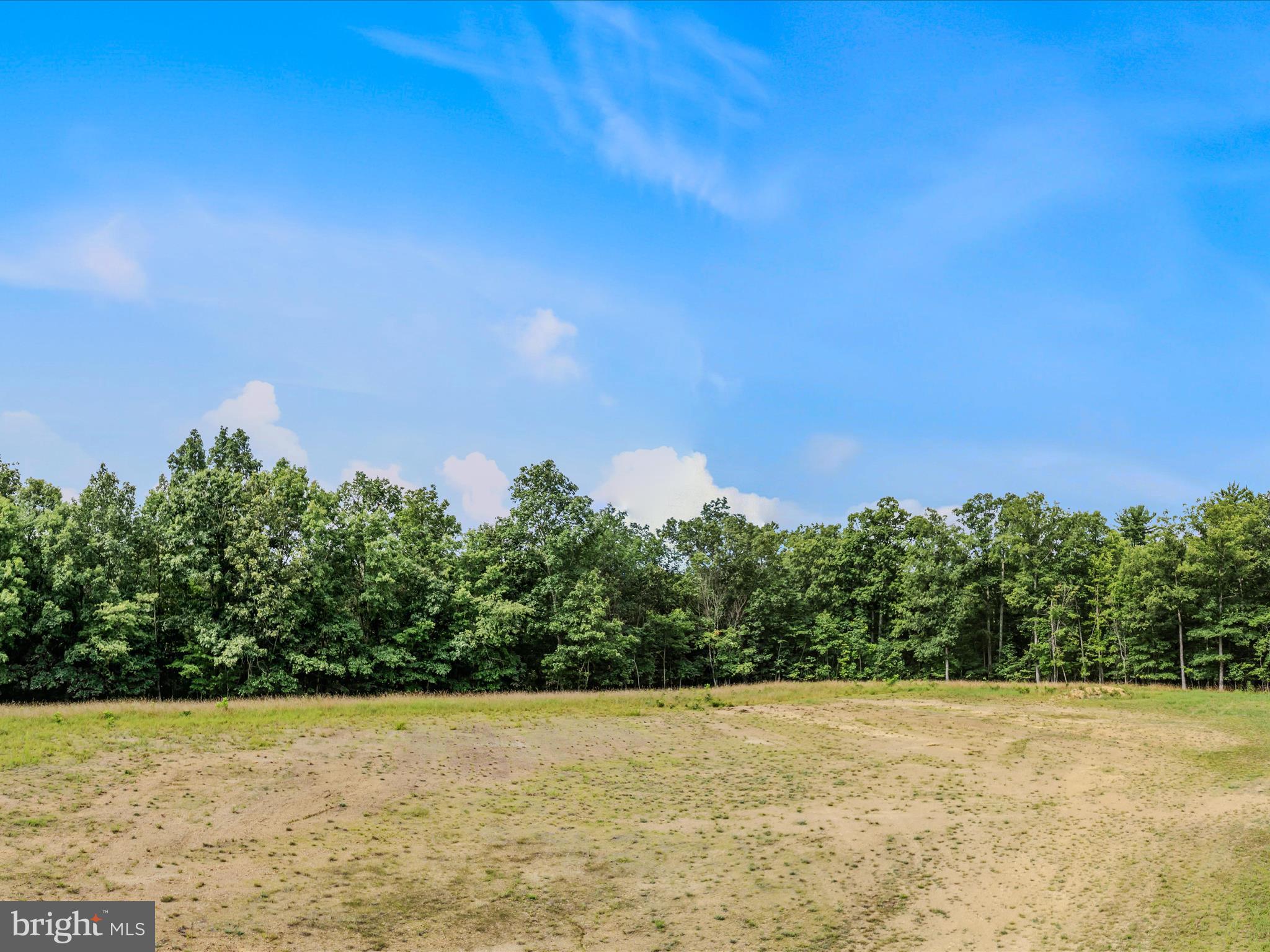 FAIRVIEW OAKS - Land