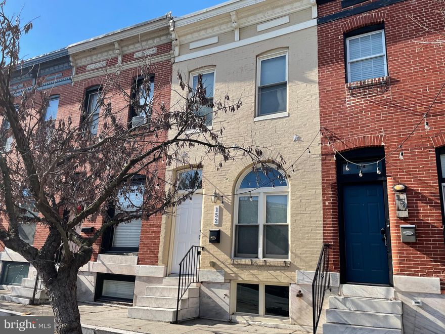 Bright & comfortable 3-bedroom and 2-bathroom Patterson Place townhouse, less than two blocks from Patterson Park. Main level has laminate and tile flooring, large window  and recessed lighting.  Generous living room and dining area. Kitchen has a convenient layout with good counter space - new stainless steel appliances. Full bathroom with shower on main level. Upstairs has two bedrooms and one bathroom - primary bedroom has private entrance to the main upstairs bathroom.  All carpeting in homes is new. Dual vanity in upstairs bathroom.  Upstairs laundry. Ceiling fans in bedrooms. Ground level includes a bedroom (or den), and a partially finished room that could be used for exercise equipment or storage. Fenced in backyard with concrete patio.  Convenient to many area hospitals, medical schools and Downtown.  .