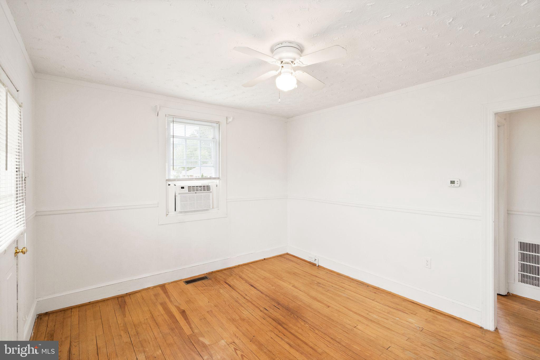 LITTLE WHIM - Residential