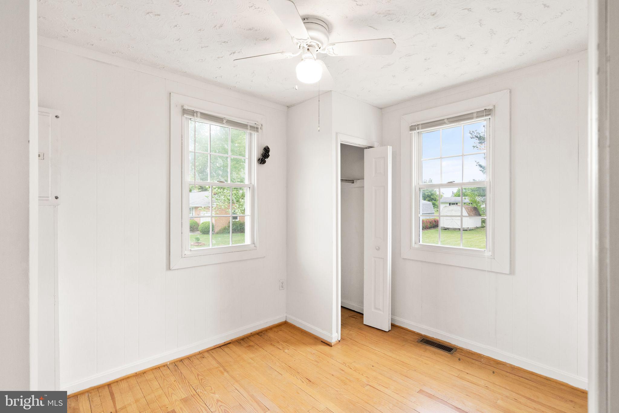 LITTLE WHIM - Residential