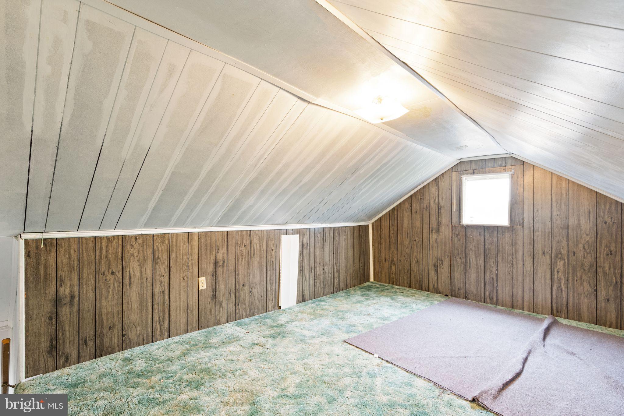 LITTLE WHIM - Residential