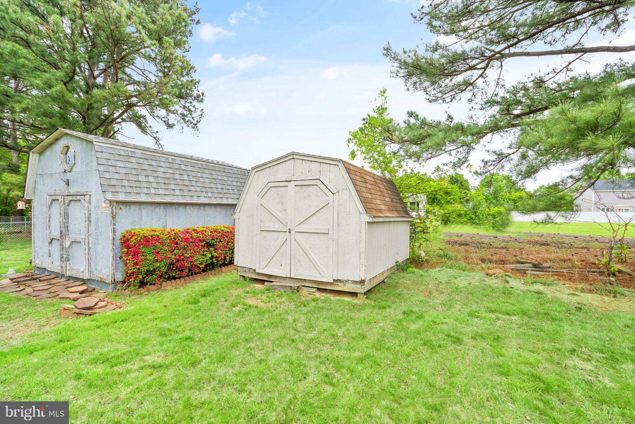 LITTLE WHIM - Residential