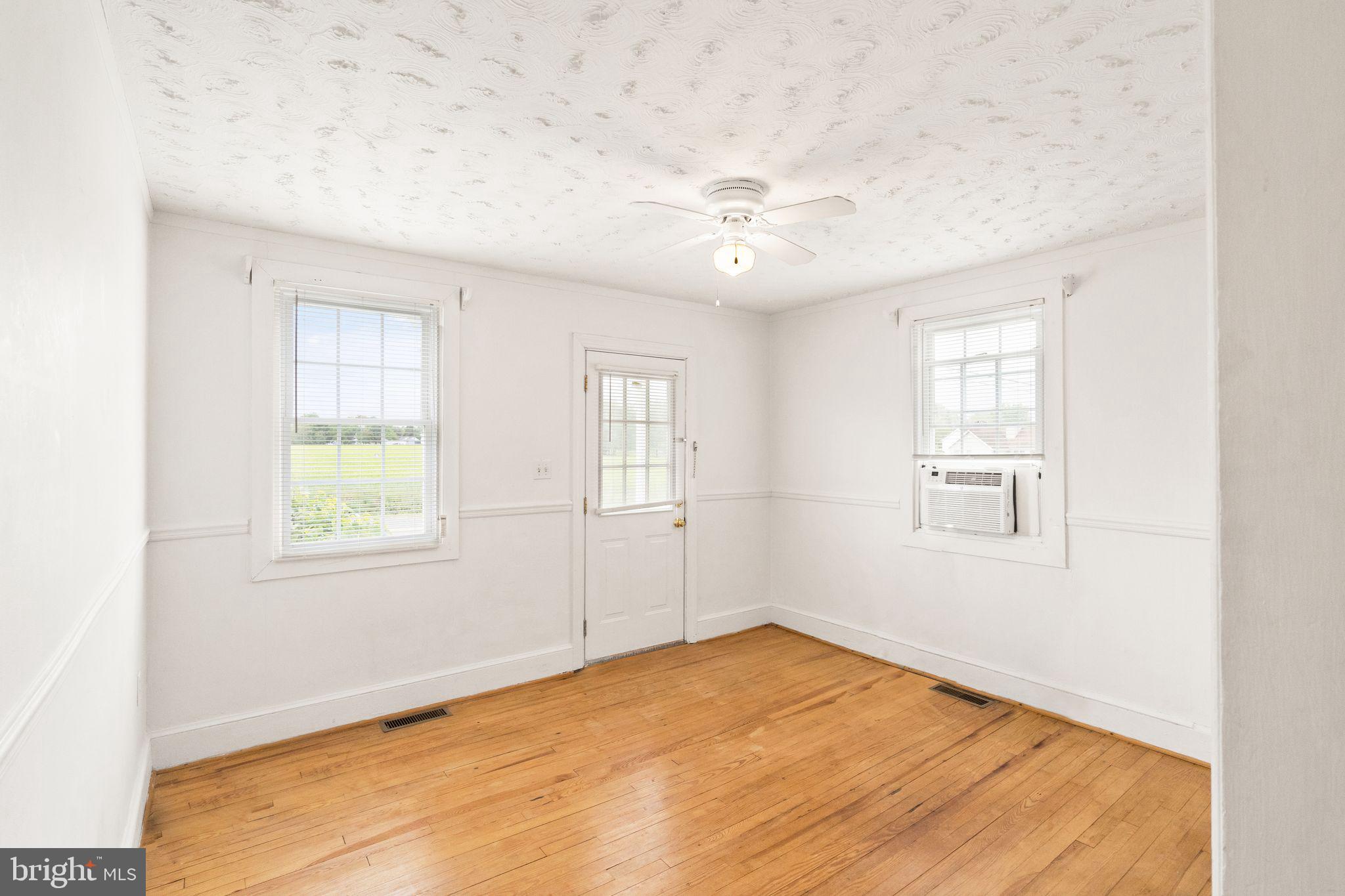 LITTLE WHIM - Residential