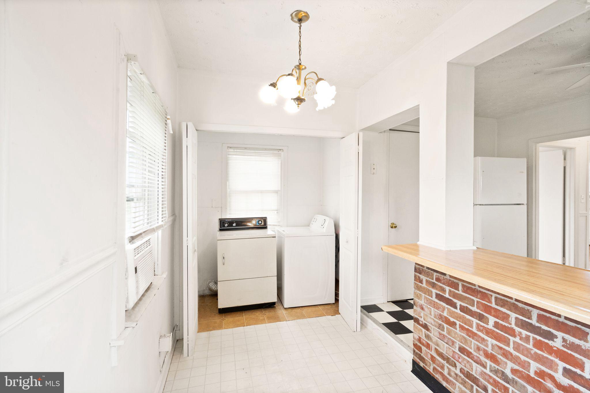 LITTLE WHIM - Residential