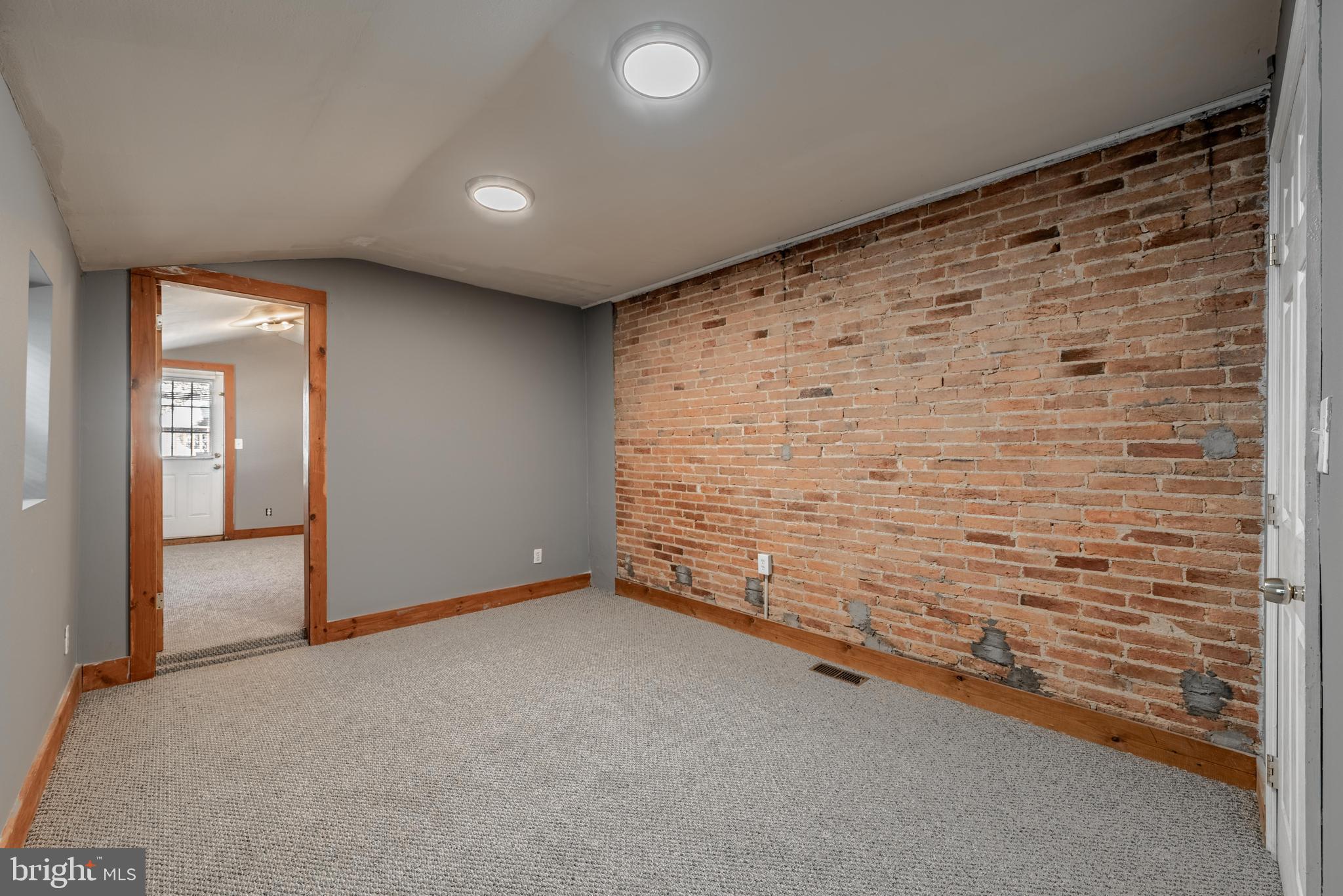 WASHINGTON HILL - Residential Lease