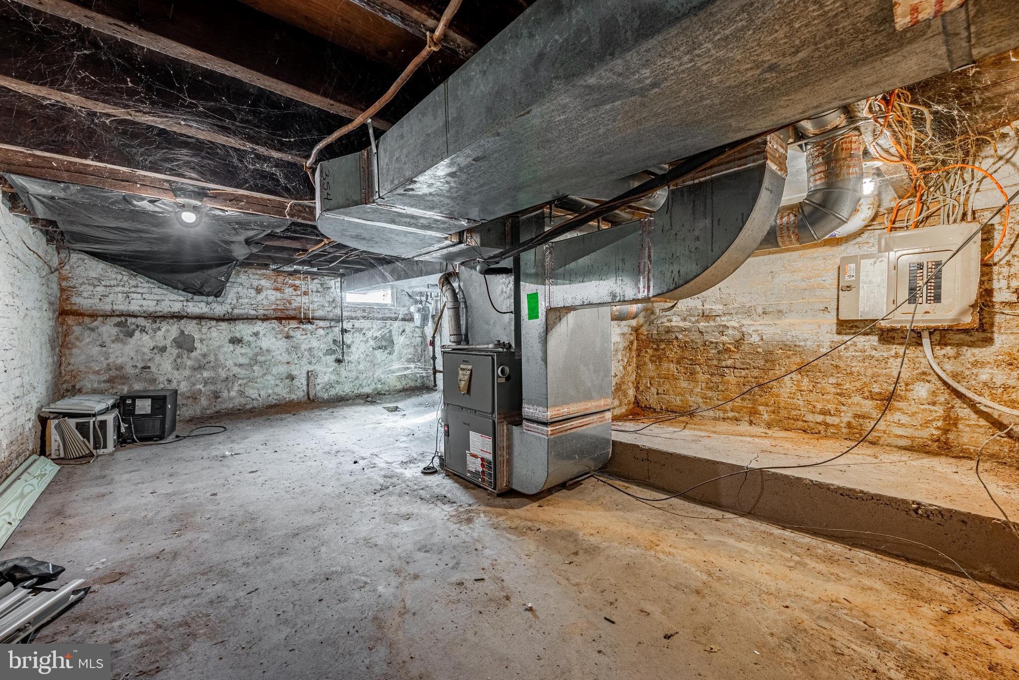 WASHINGTON HILL - Residential Lease