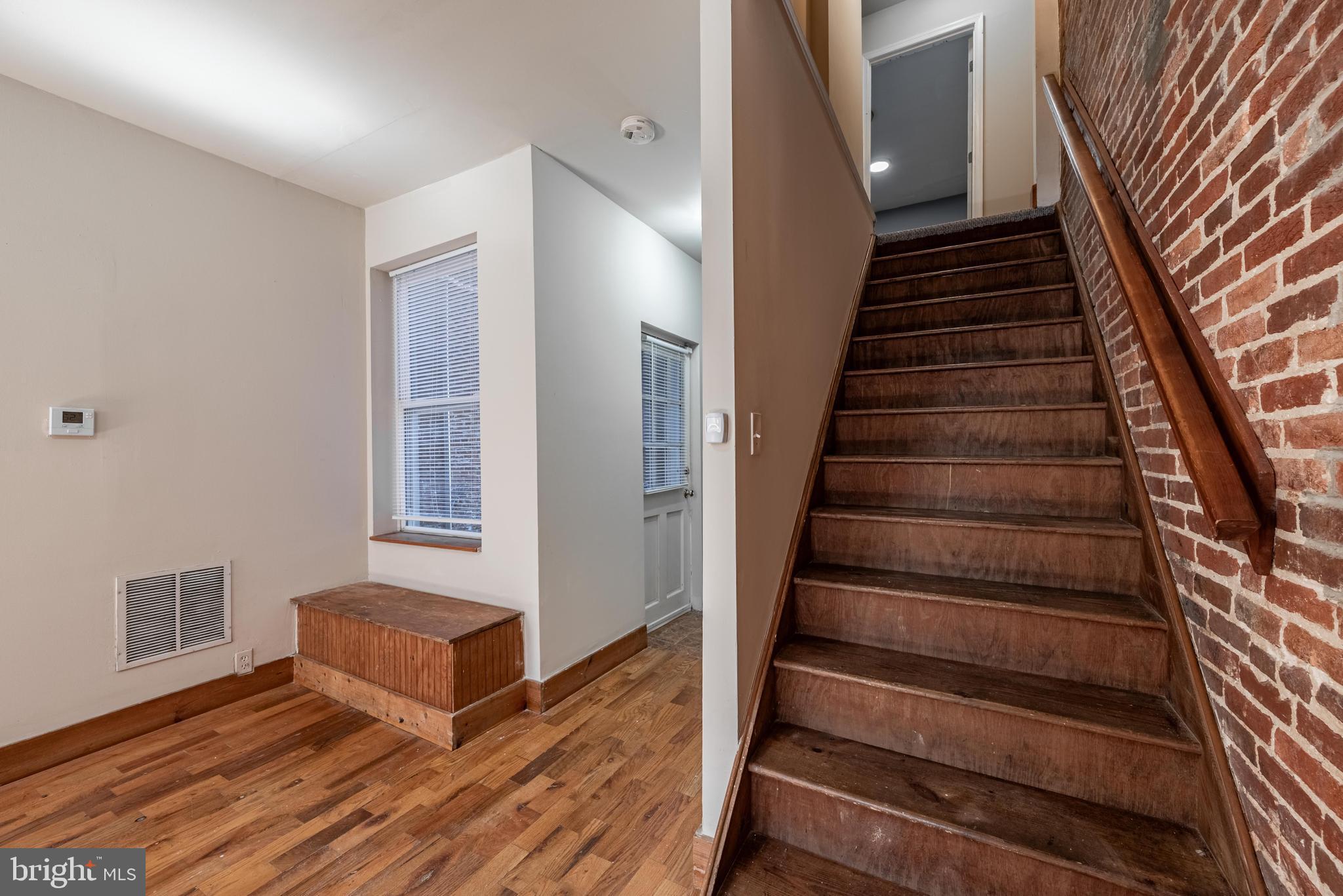 WASHINGTON HILL - Residential Lease