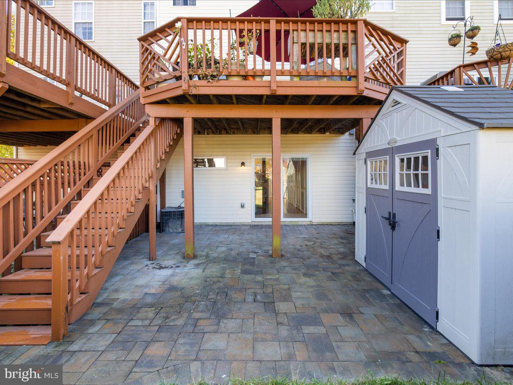 FARMINGTON VILLAGE - Residential