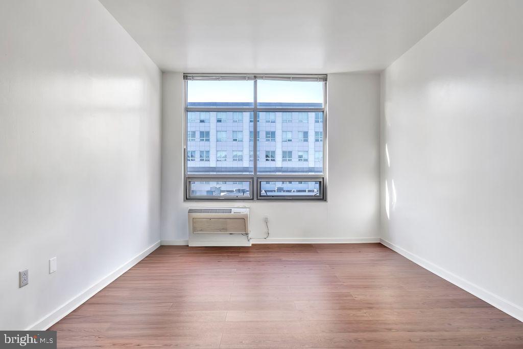 111 N 9TH STREET 707