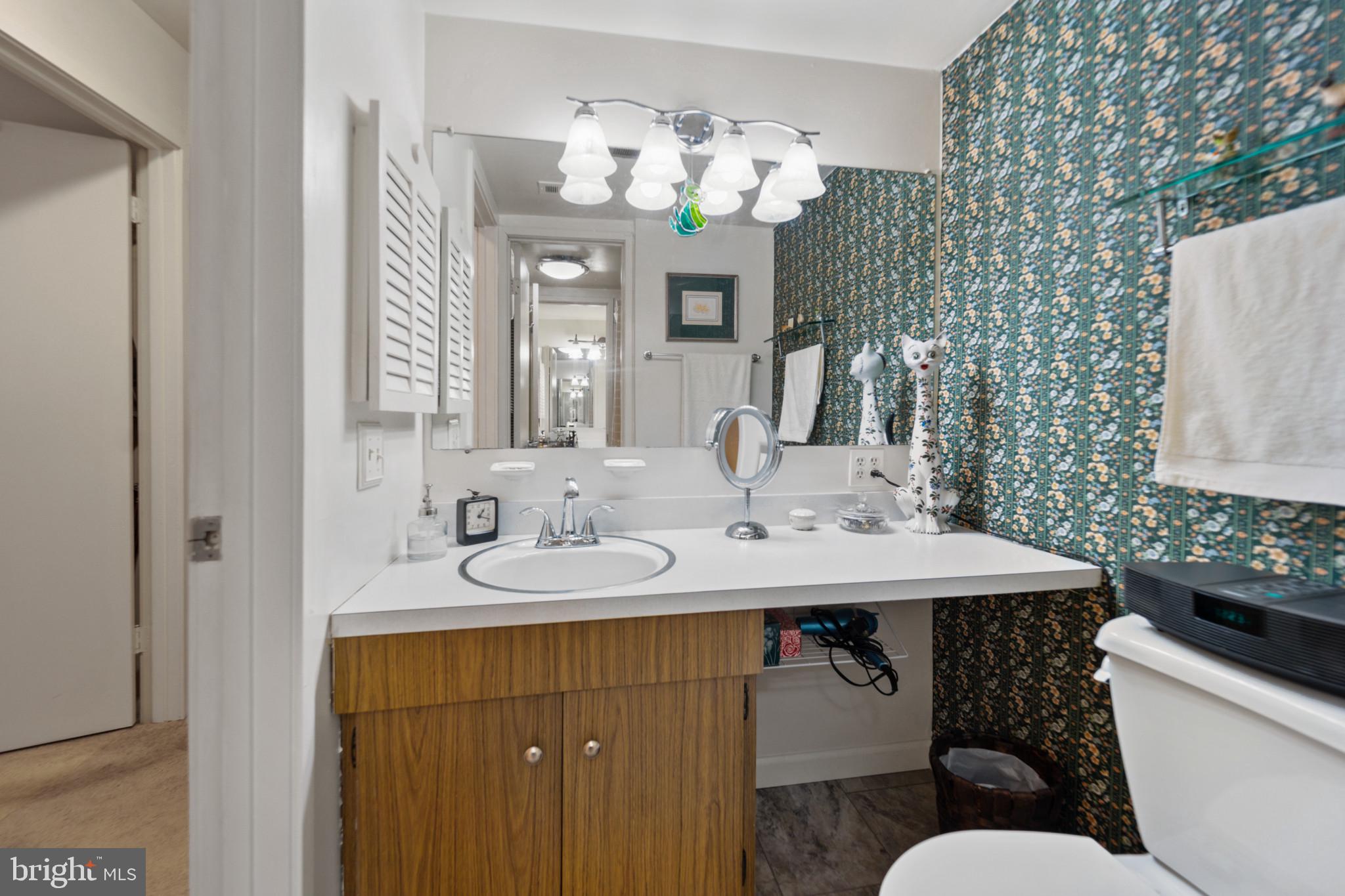 OAKLAND MILLS - Residential