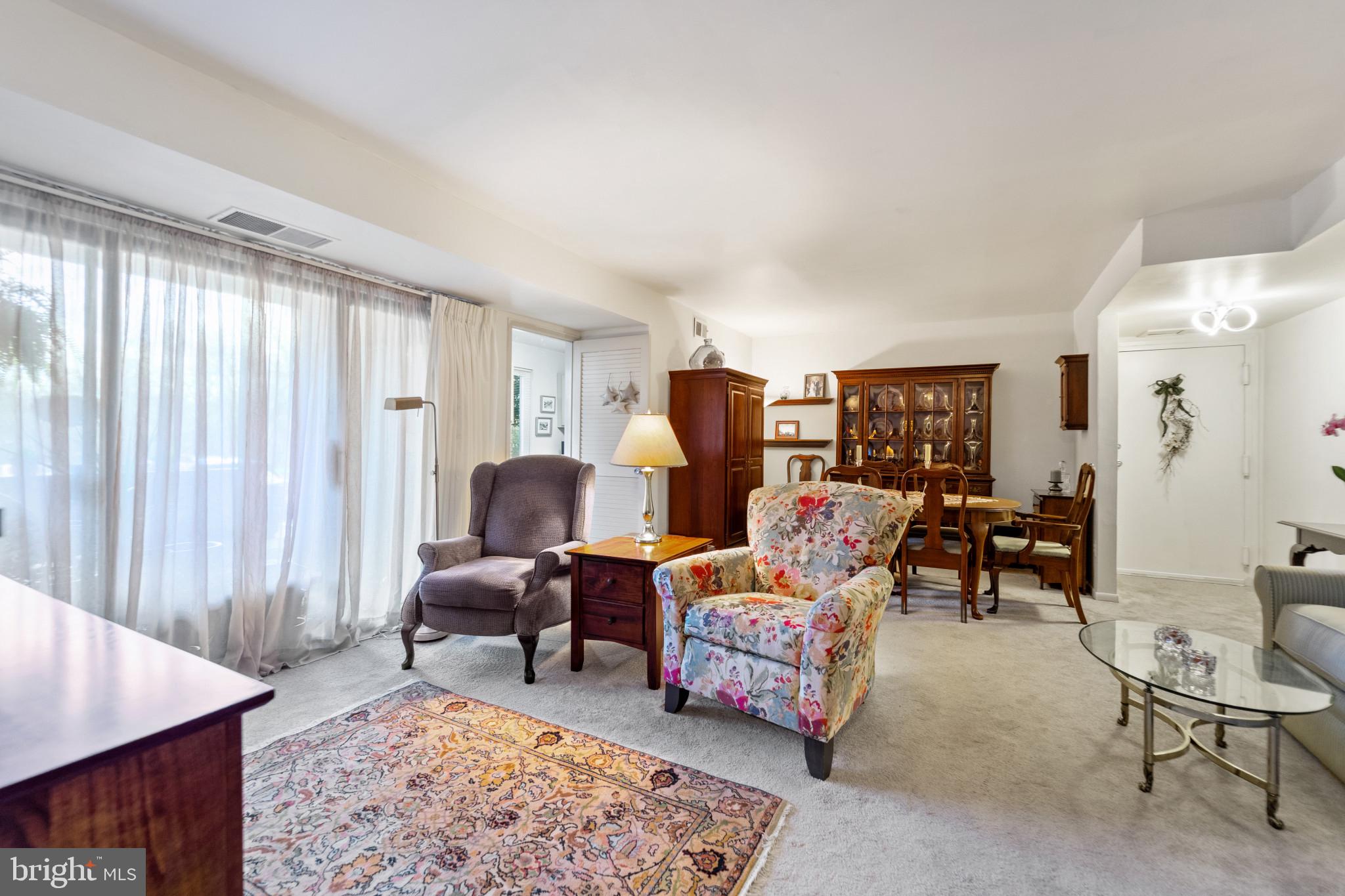 OAKLAND MILLS - Residential