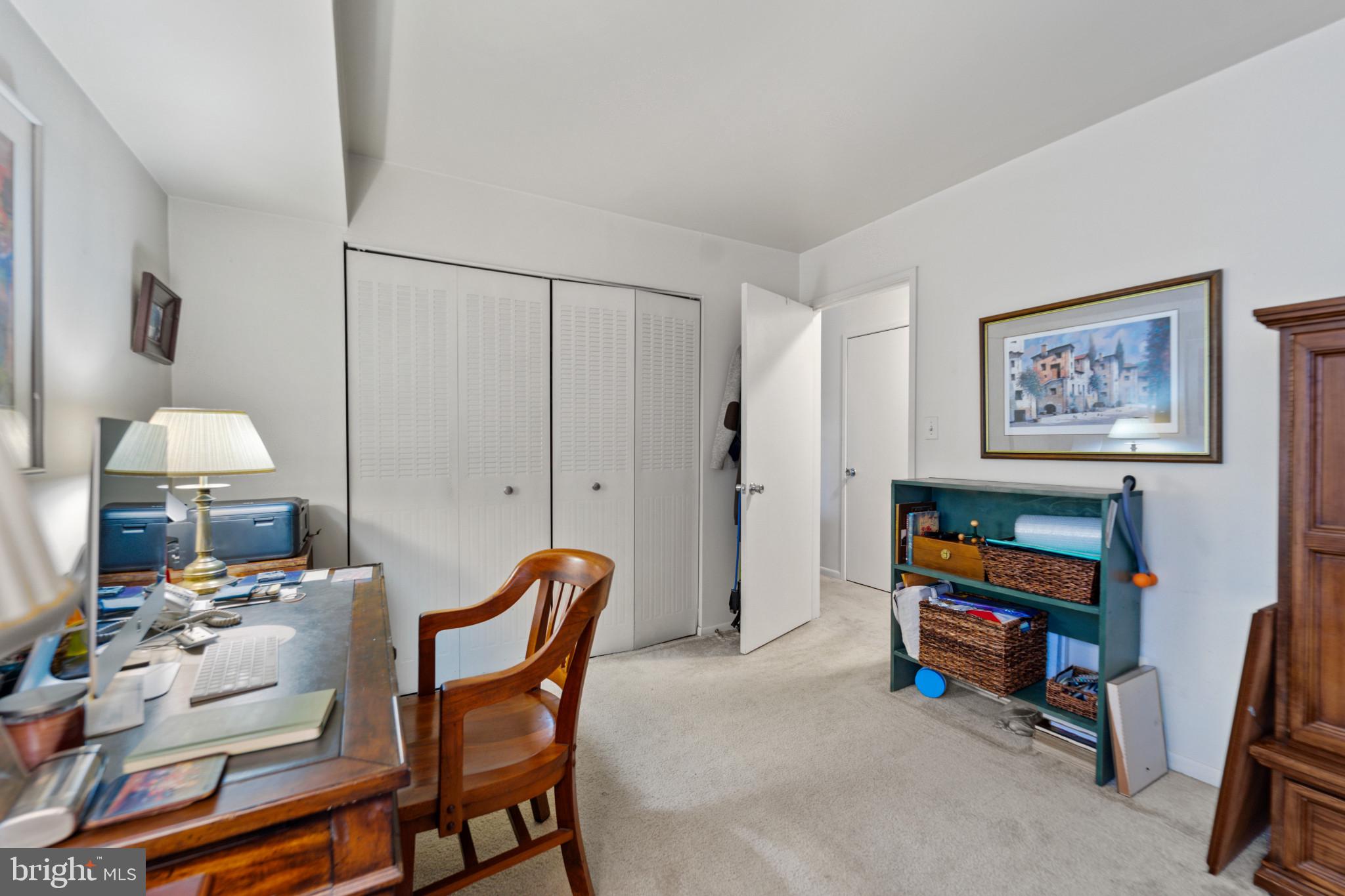 OAKLAND MILLS - Residential