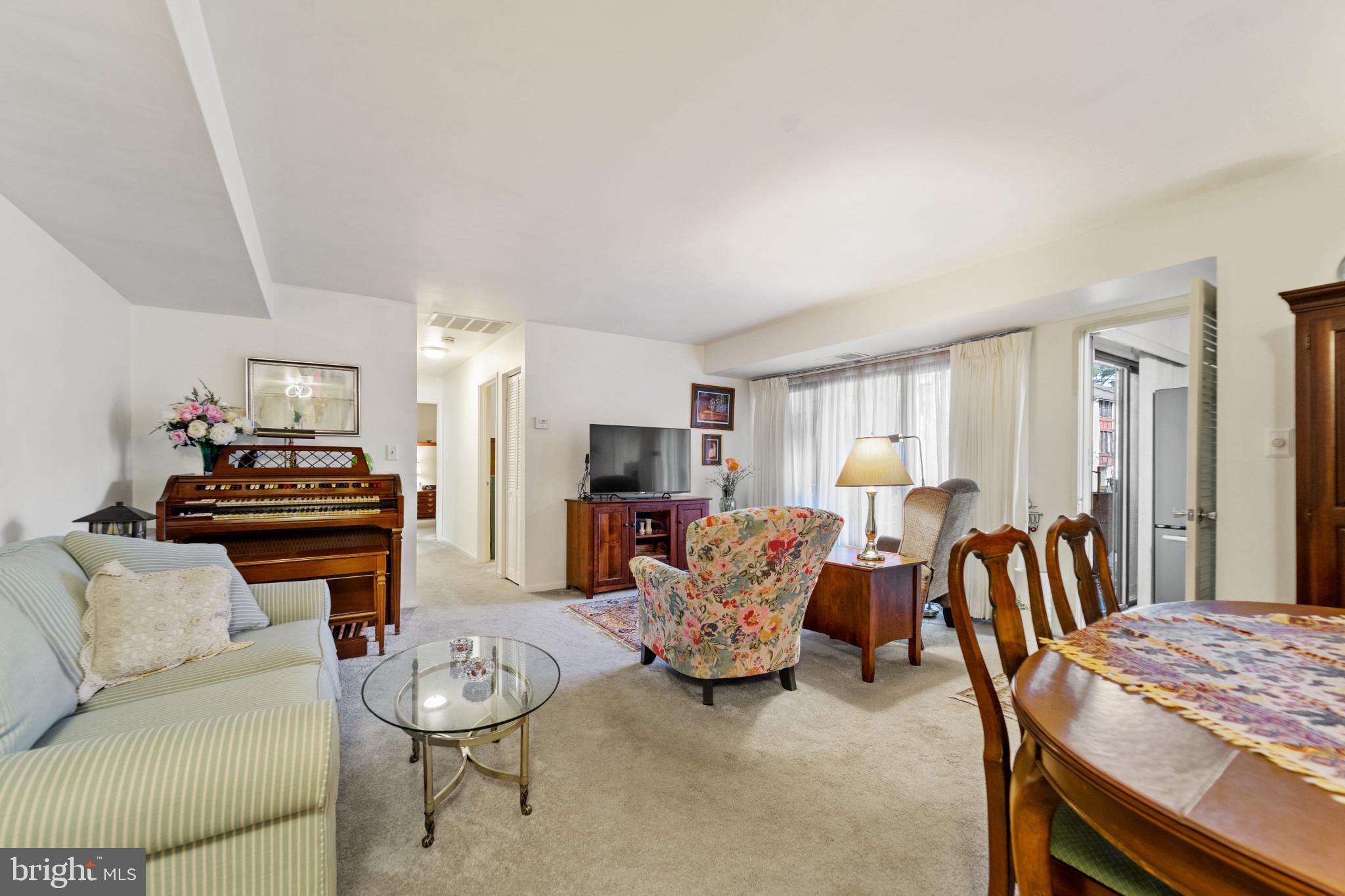 OAKLAND MILLS - Residential