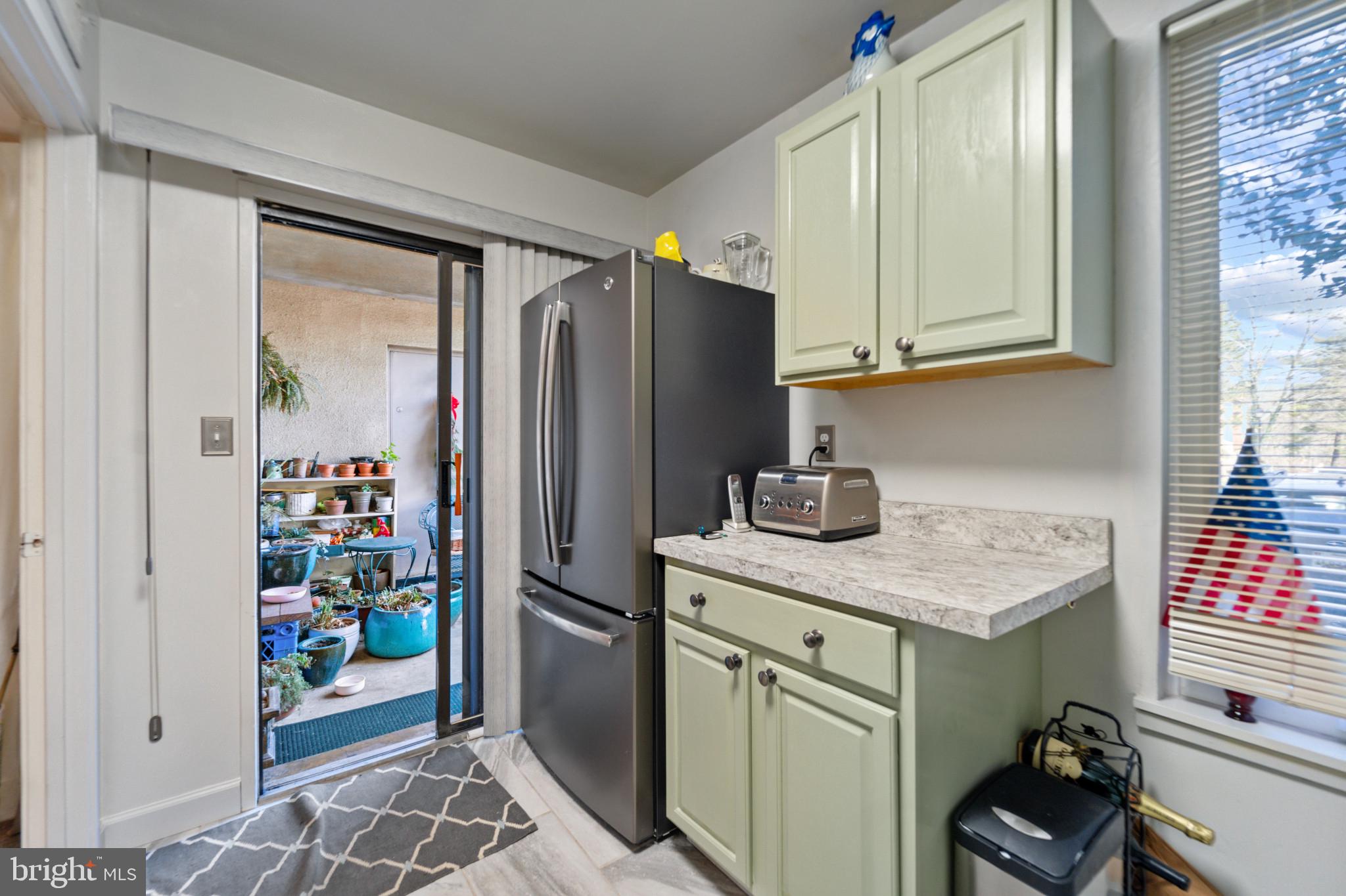 OAKLAND MILLS - Residential