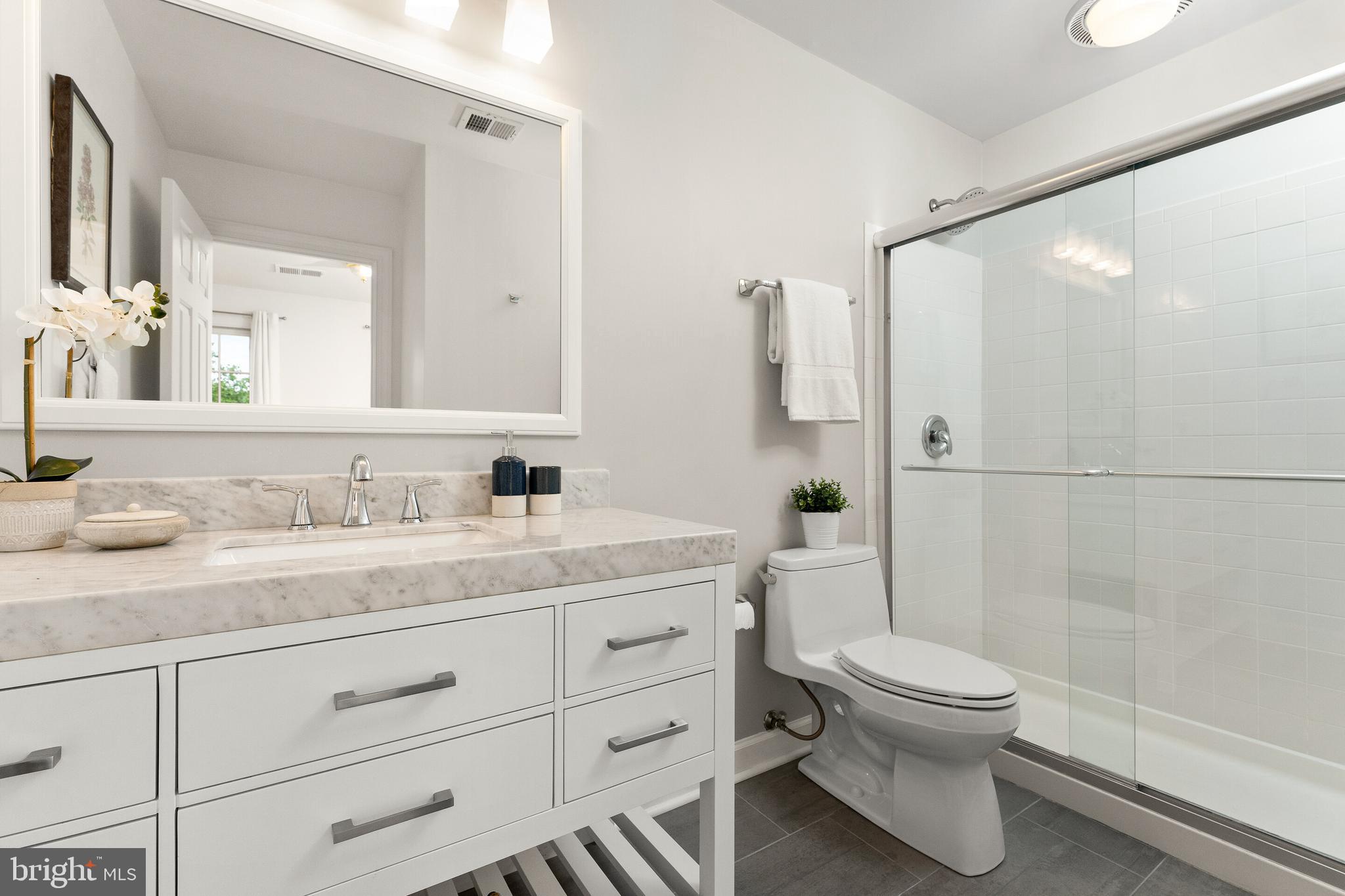 CARDINAL HILL - Residential