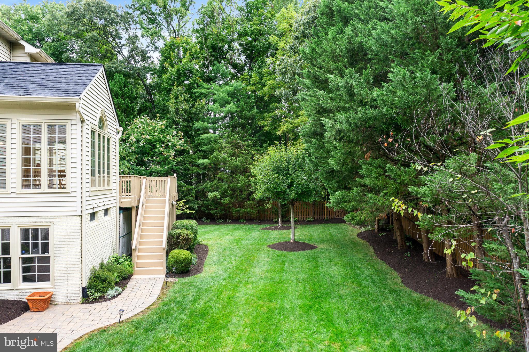 CARDINAL HILL - Residential