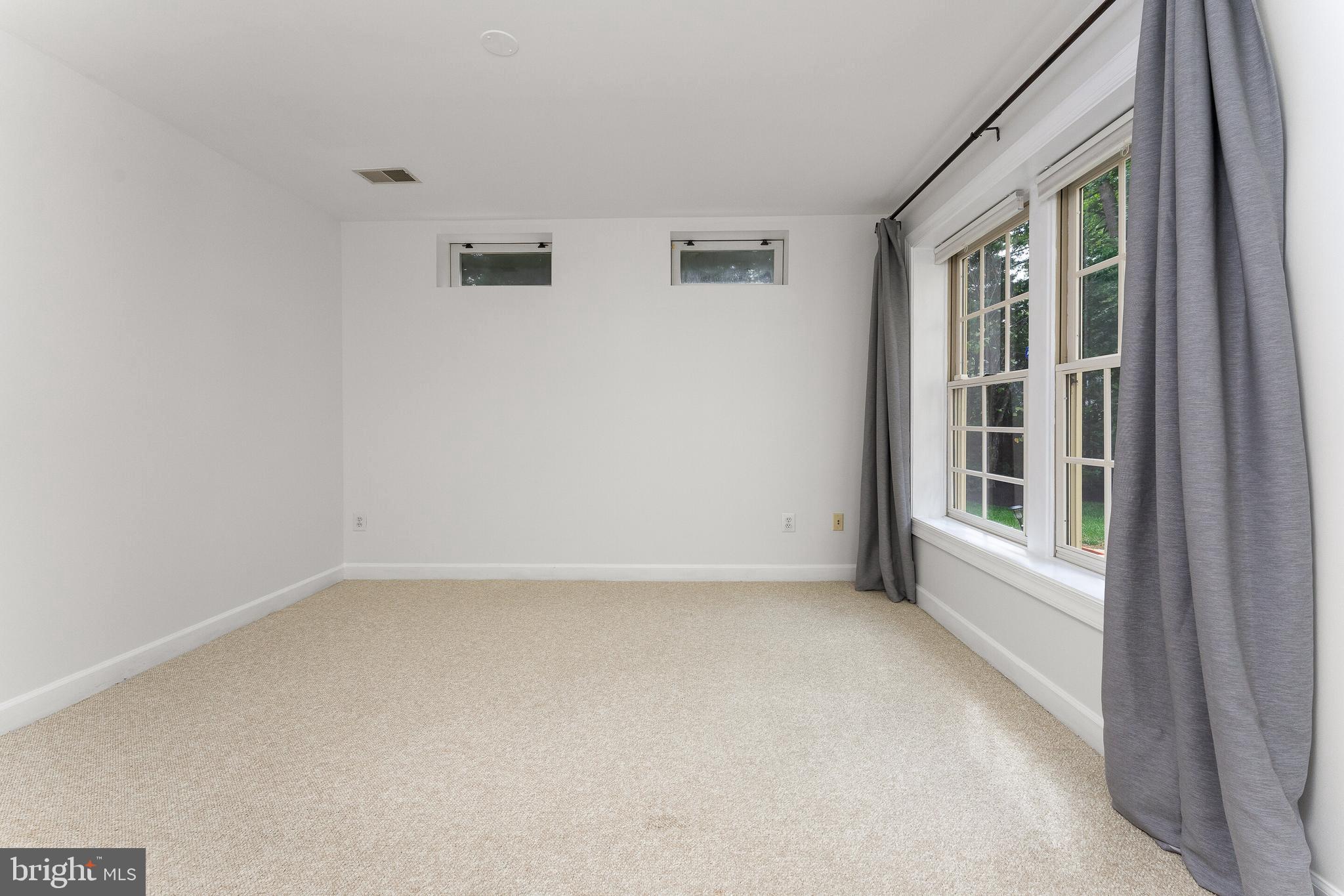 CARDINAL HILL - Residential