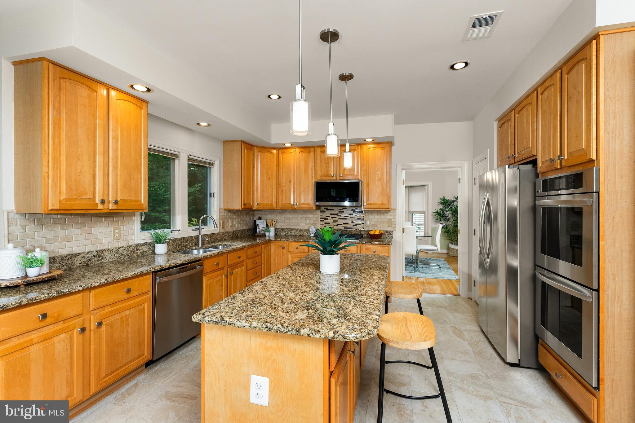 CARDINAL HILL - Residential