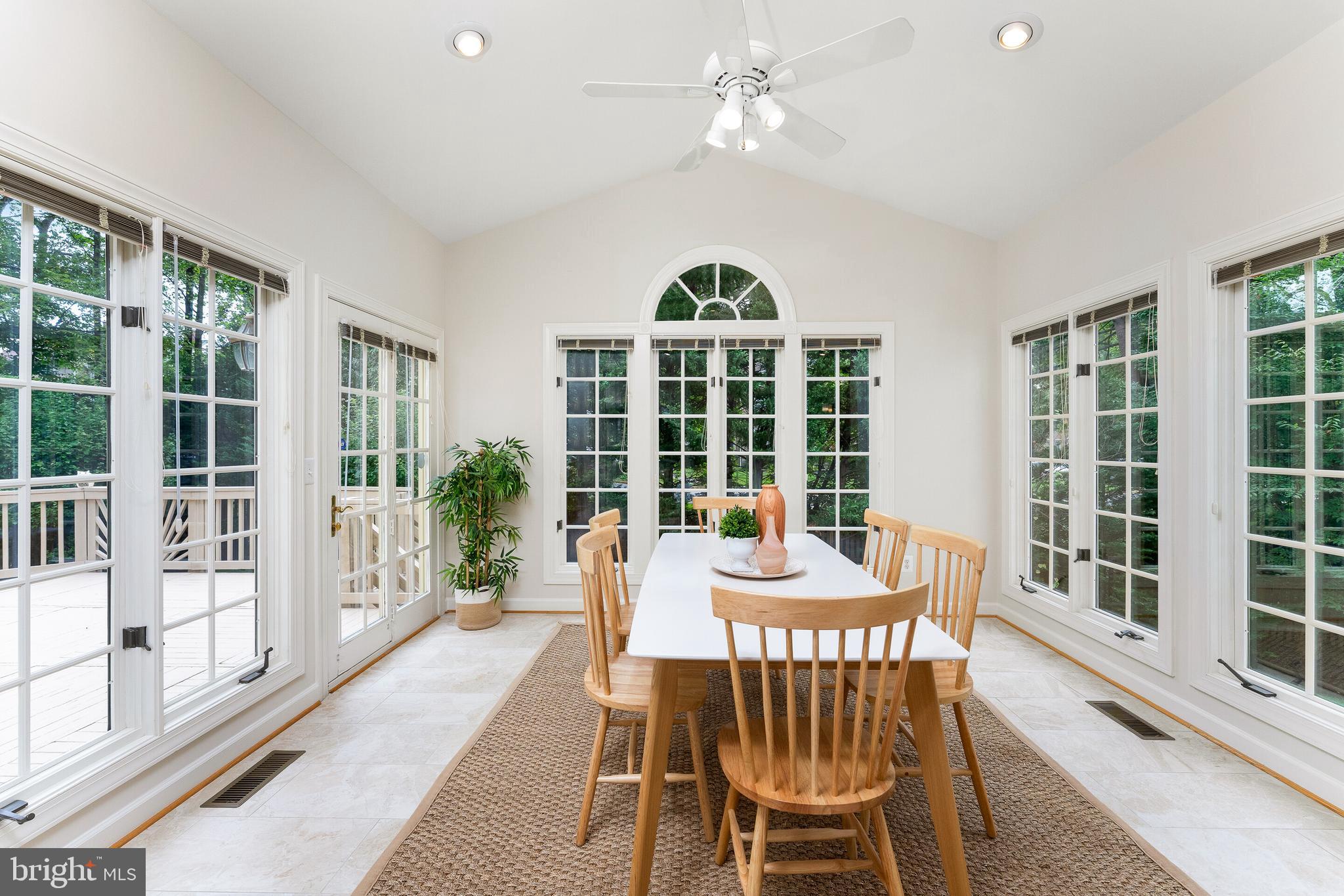 CARDINAL HILL - Residential