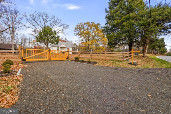 12101 CHERRY TREE CROSSING RD, BRANDYWINE, MD 20613 - Image 9d2ac8b5f6c8db62ce68866d4e327a93/3057635570