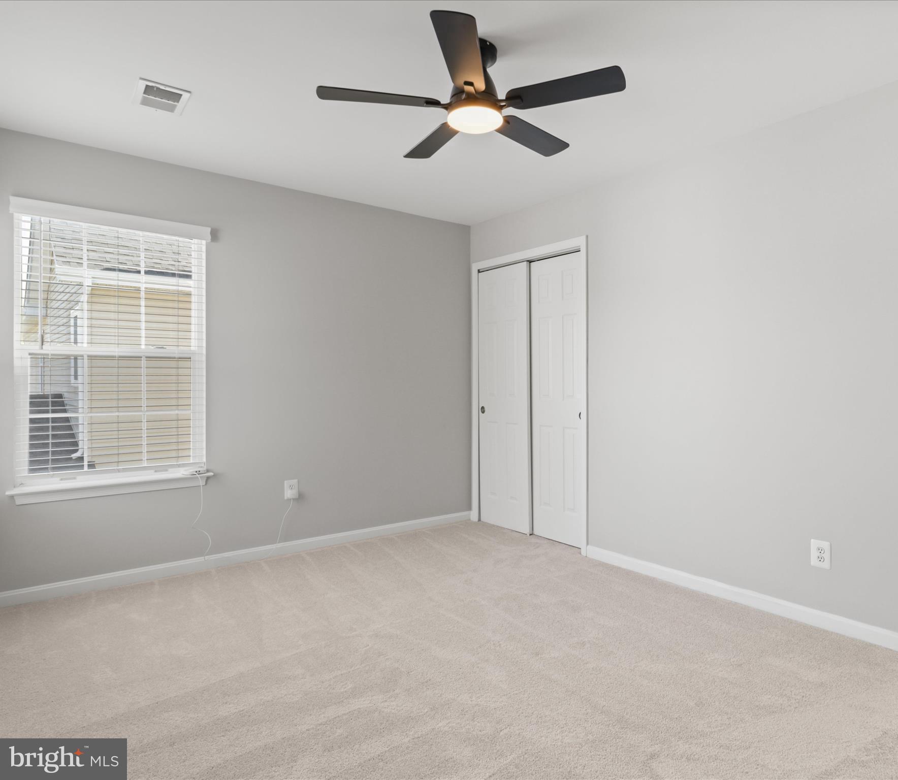 ASHBURN - Residential