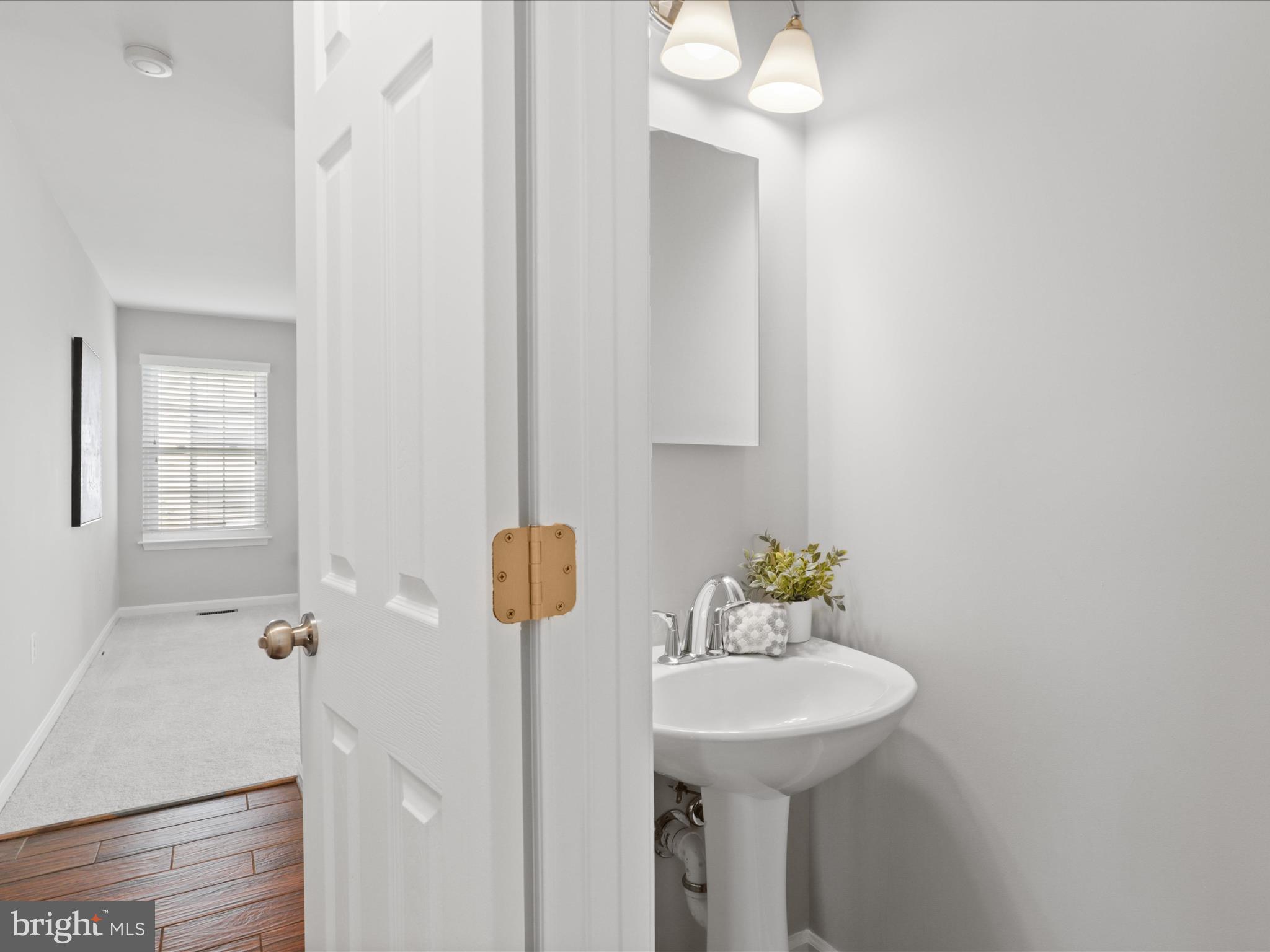 ASHBURN - Residential