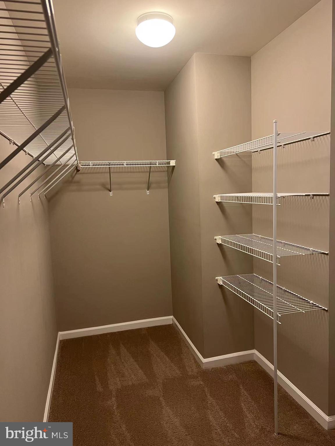 POTOMAC SHORES - Residential Lease