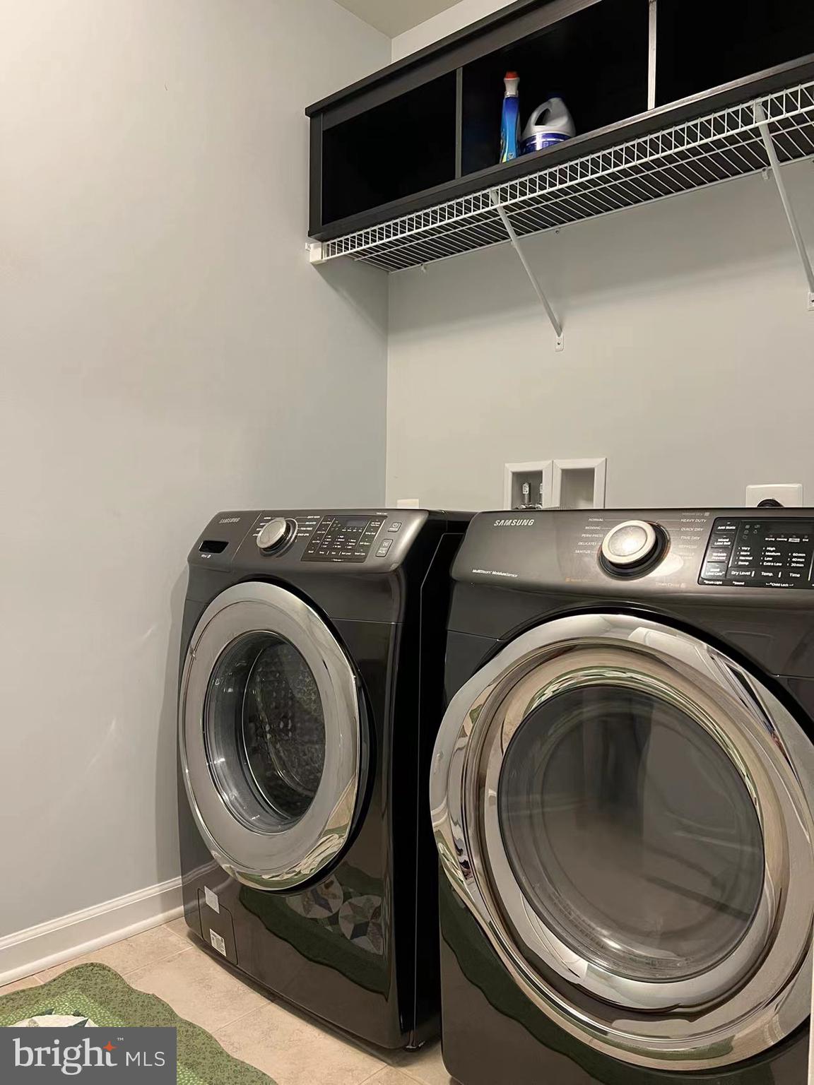 POTOMAC SHORES - Residential Lease