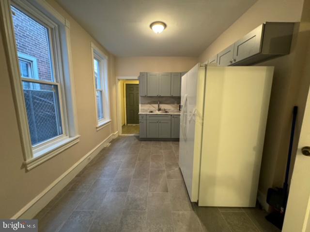 KENSINGTON - Residential