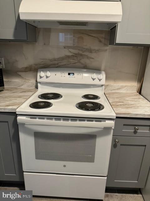 KENSINGTON - Residential